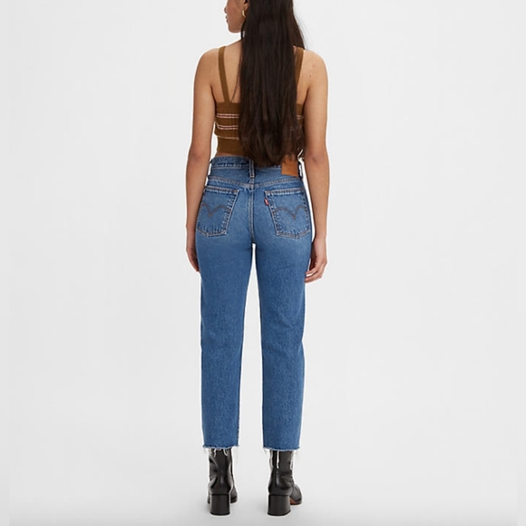 NWT! Levi's THE WEDGIE STRAIGHT  Indigo destructed vintage inspired denim - Picture 2 of 16